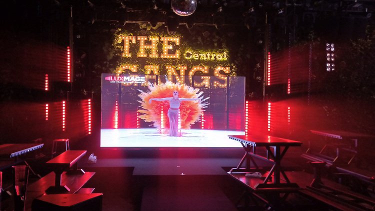 màn hình LED trong suốt