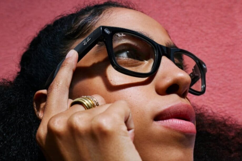 Guide to Ray-Ban Meta Smart Glasses - ConnectSafely